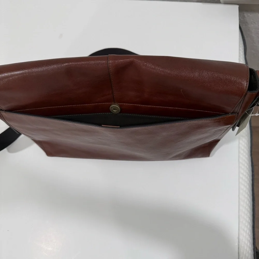 Fossil Kayden Messenger Bag Dark Brown Leather with Adjustable Black Strap